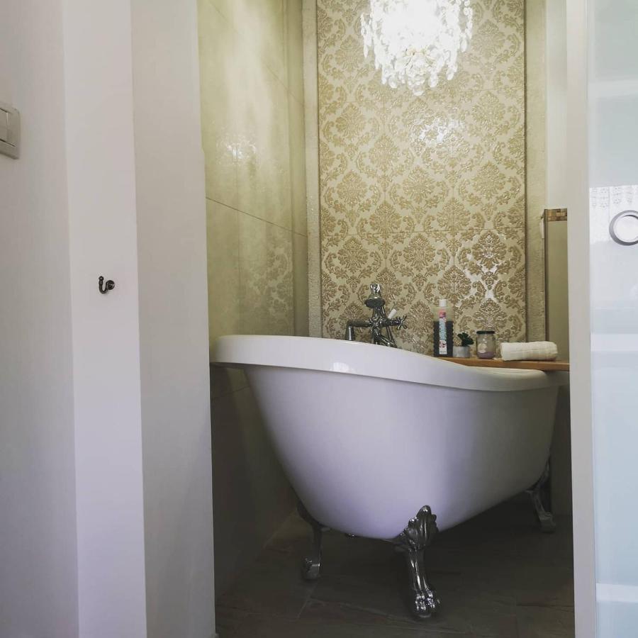 Penthouse Luxury Lägenhet Resita Exteriör bild
